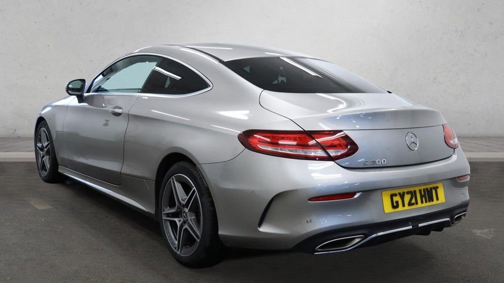 Used Mercedes-Benz C Class 2021 for sale - 76642764: Photo 3