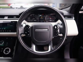 Used Land Rover Range Rover Velar 2019 for sale - 75456711: Photo