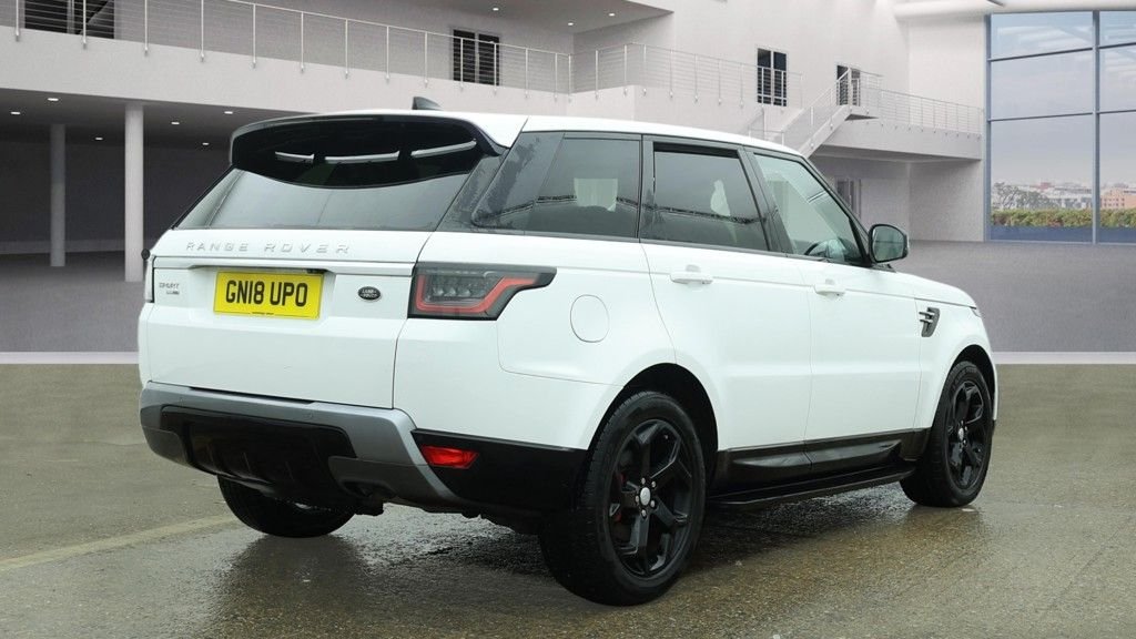 Used Land Rover Range Rover Sport 2018 for sale - 78044757: Photo 2