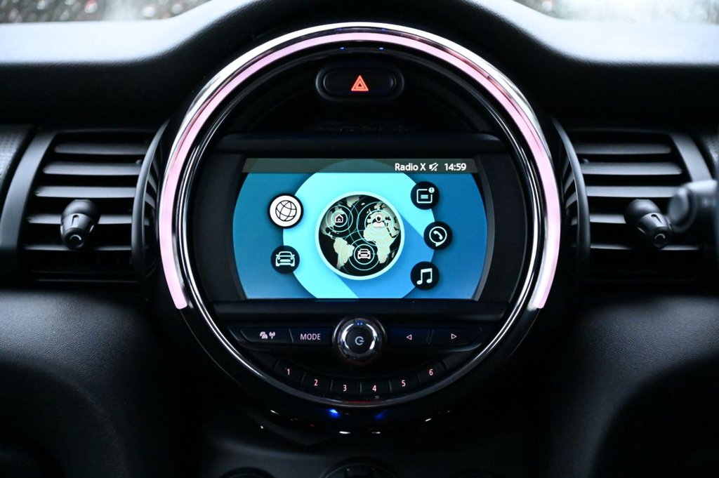 Used MINI Hatch 2019 for sale - 76632324: Photo 15