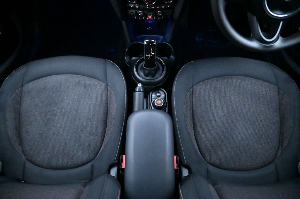 Used MINI Hatch 2019 for sale - 76632324: Photo 17