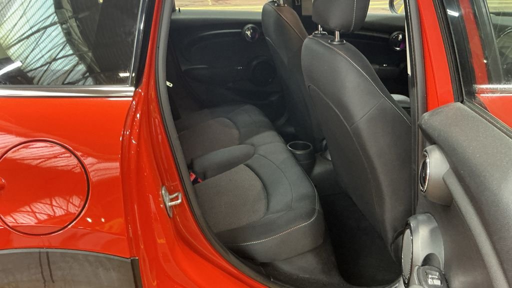 Used MINI Hatch 2019 for sale - 76632324: Photo 6