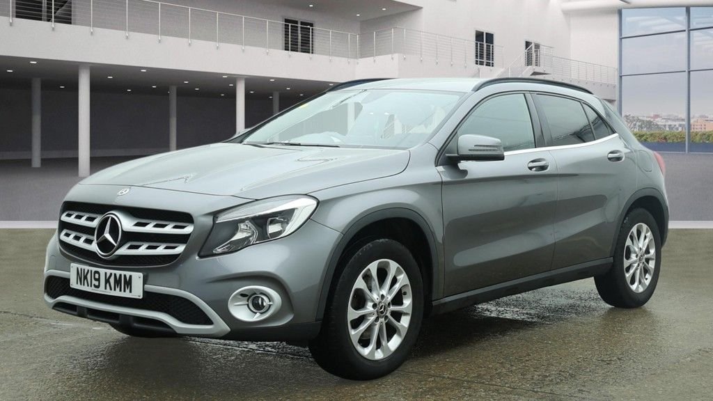 Used Mercedes-Benz GLA 2019 for sale - 78017655: Photo 4