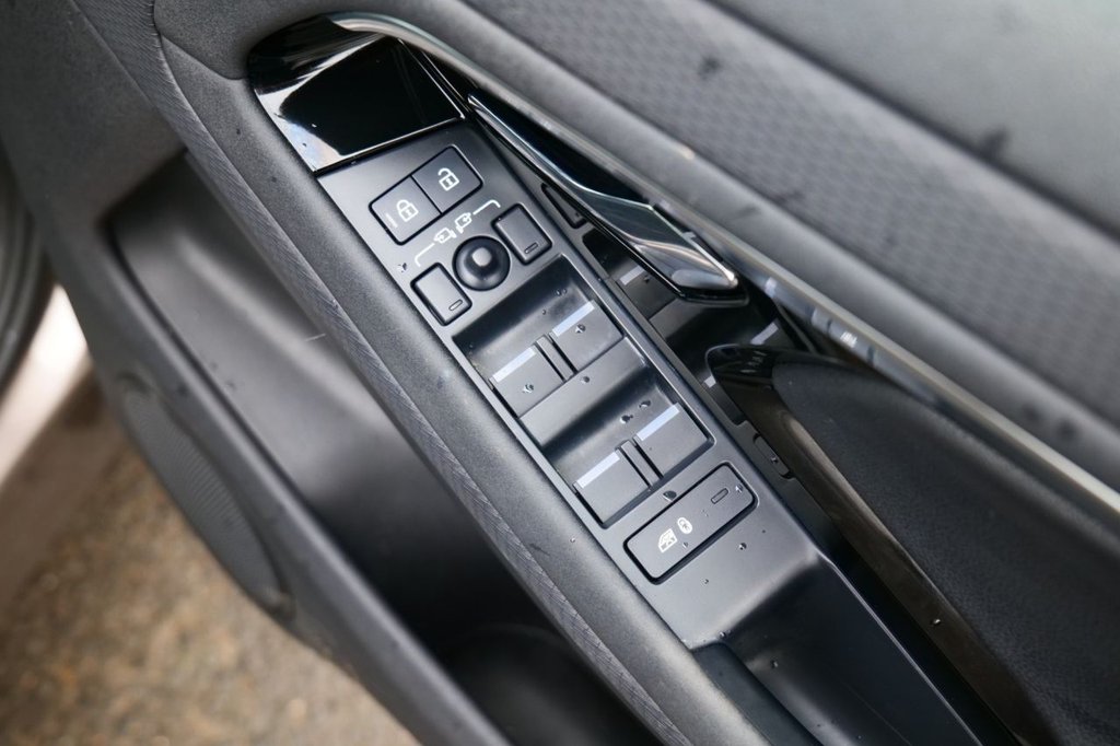 Used Land Rover Range Rover Evoque 2023 for sale - 78180840: Photo 26