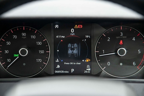 Used Land Rover Range Rover Velar 2017 for sale - 75307118: Photo 10