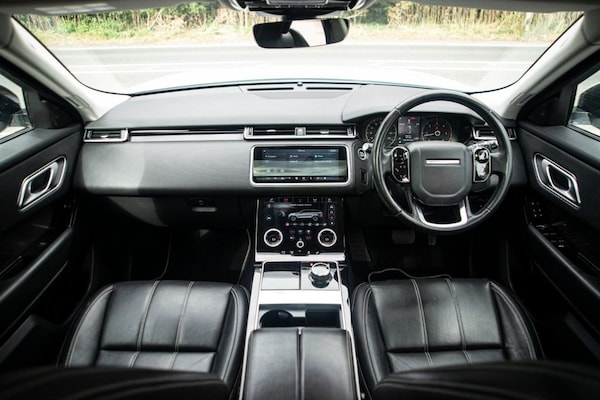Used Land Rover Range Rover Velar 2017 for sale - 75307118: Photo 13