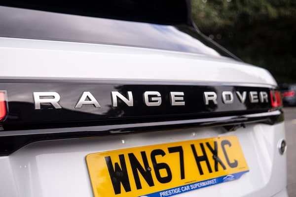 Used Land Rover Range Rover Velar 2017 for sale - 75307118: Photo 42