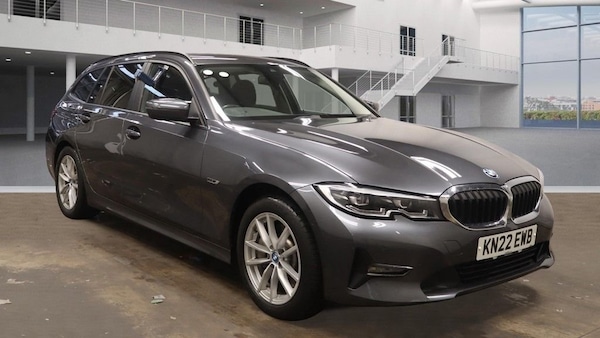 Used BMW 3 Series 2022 for sale - 76148219: Photo 1