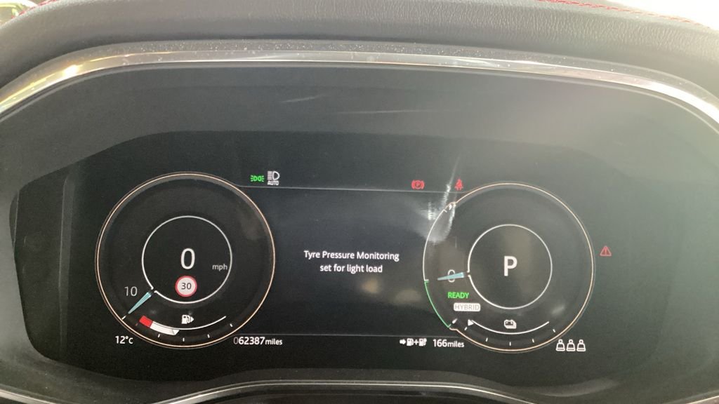 Used Jaguar F-Pace 2021 for sale - 76655121: Photo 10