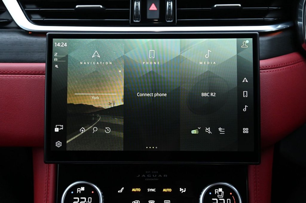 Used Jaguar F-Pace 2021 for sale - 76655121: Photo 17