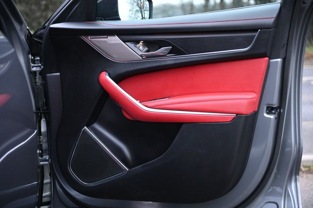 Used Jaguar F-Pace 2021 for sale - 76655121: Photo 33