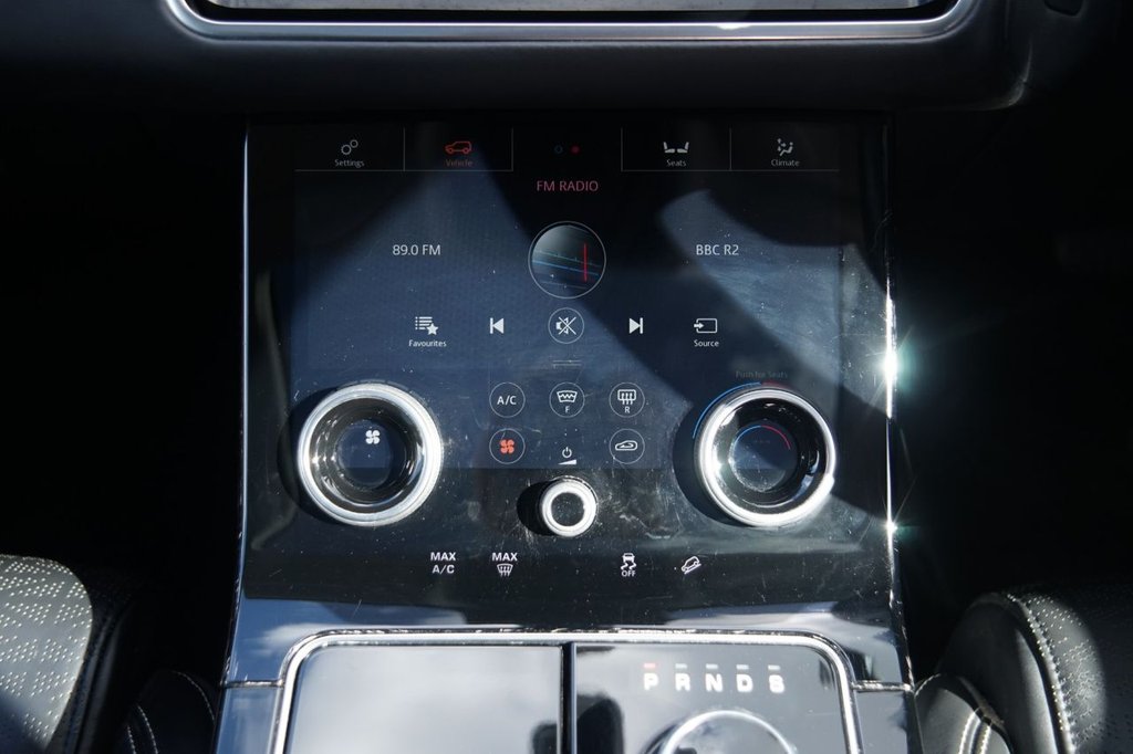 Used Land Rover Range Rover Velar 2017 for sale - 75961901: Photo 19