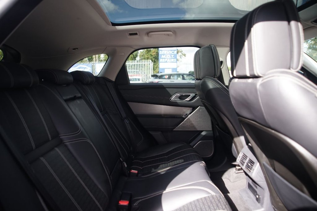 Used Land Rover Range Rover Velar 2017 for sale - 75961901: Photo 31