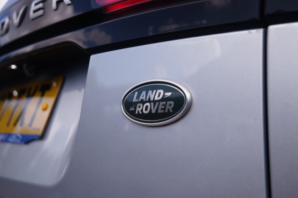 Used Land Rover Range Rover Velar 2017 for sale - 75961901: Photo 48