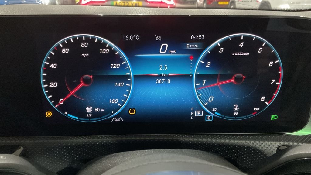 Used Mercedes-Benz CLA 2023 for sale - 76617721: Photo 10