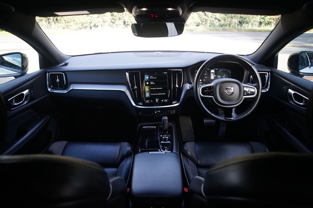 Used Volvo V60 2021 for sale - 76132918: Photo 17