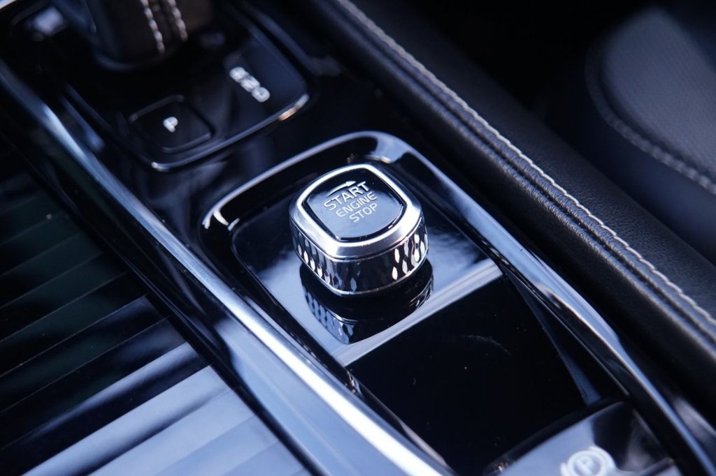 Used Volvo V60 2021 for sale - 76132918: Photo 21