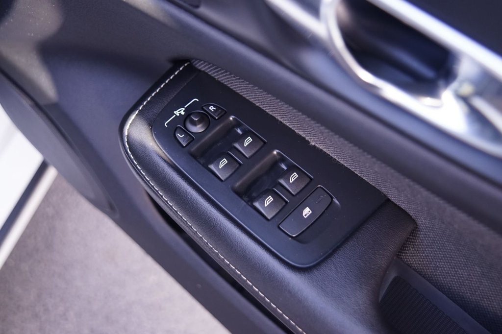 Used Volvo V60 2021 for sale - 76132918: Photo 27