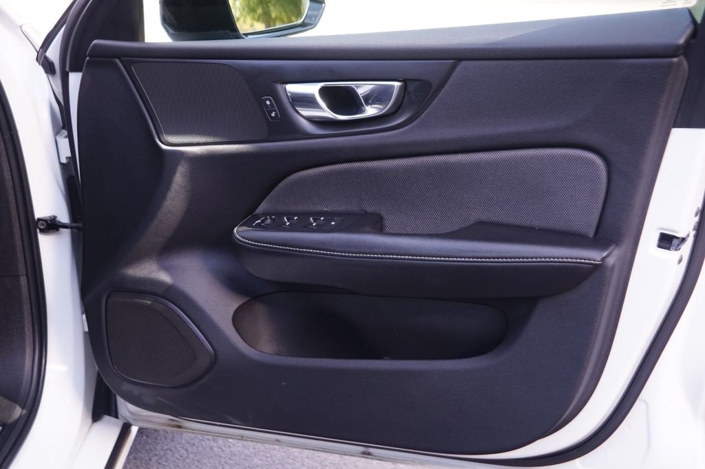 Used Volvo V60 2021 for sale - 76132918: Photo 28