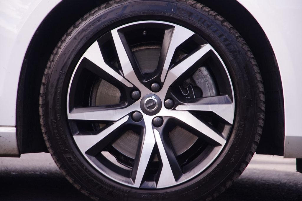 Used Volvo V60 2021 for sale - 76132918: Photo 36