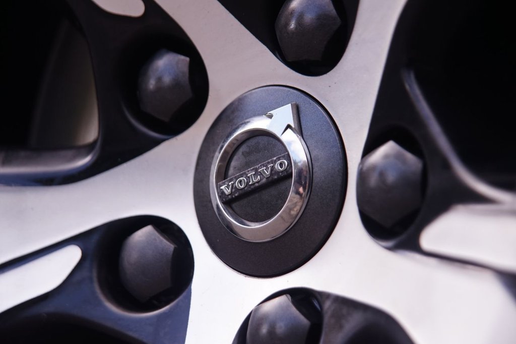 Used Volvo V60 2021 for sale - 76132918: Photo 38