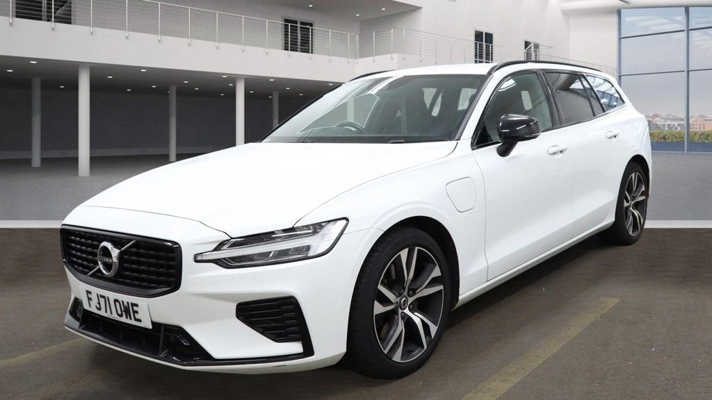 Used Volvo V60 2021 for sale - 76132918: Photo 4