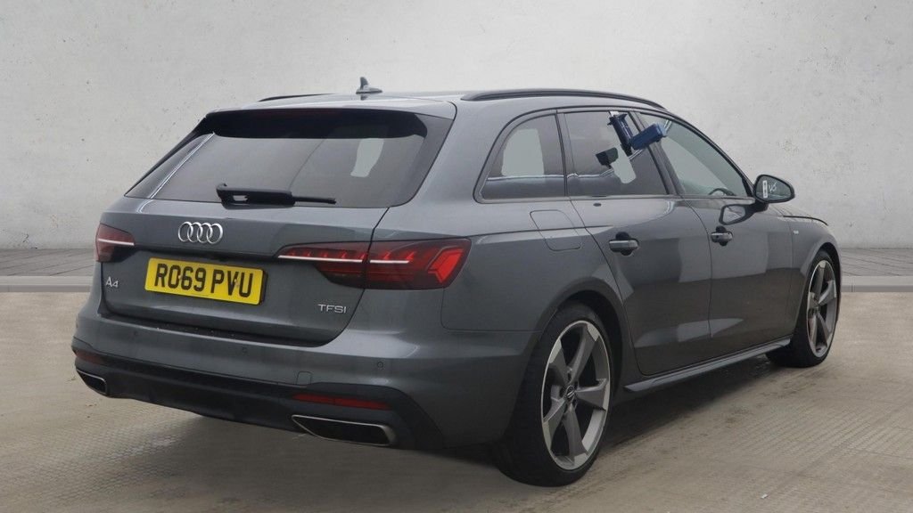 Used Audi A4 2019 for sale - 76973449: Photo 2