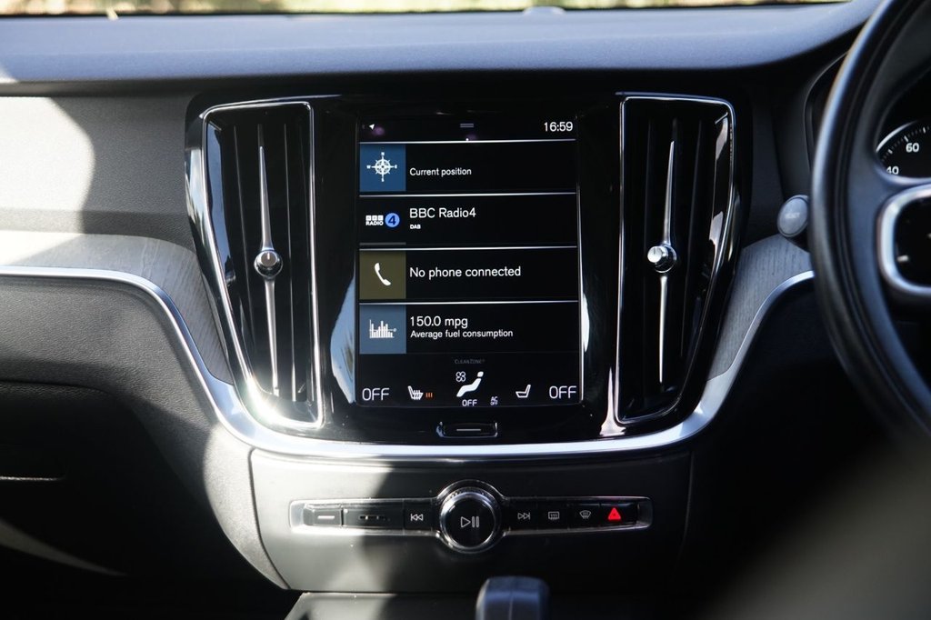 Used Volvo V60 2021 for sale - 77319464: Photo 16