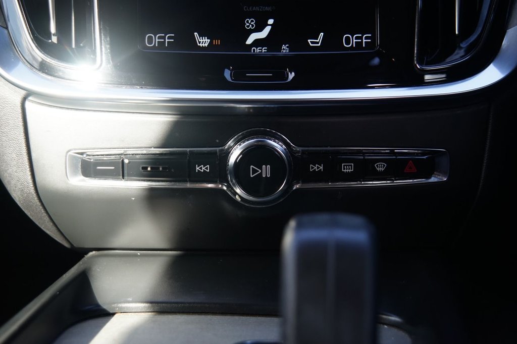 Used Volvo V60 2021 for sale - 77319464: Photo 17