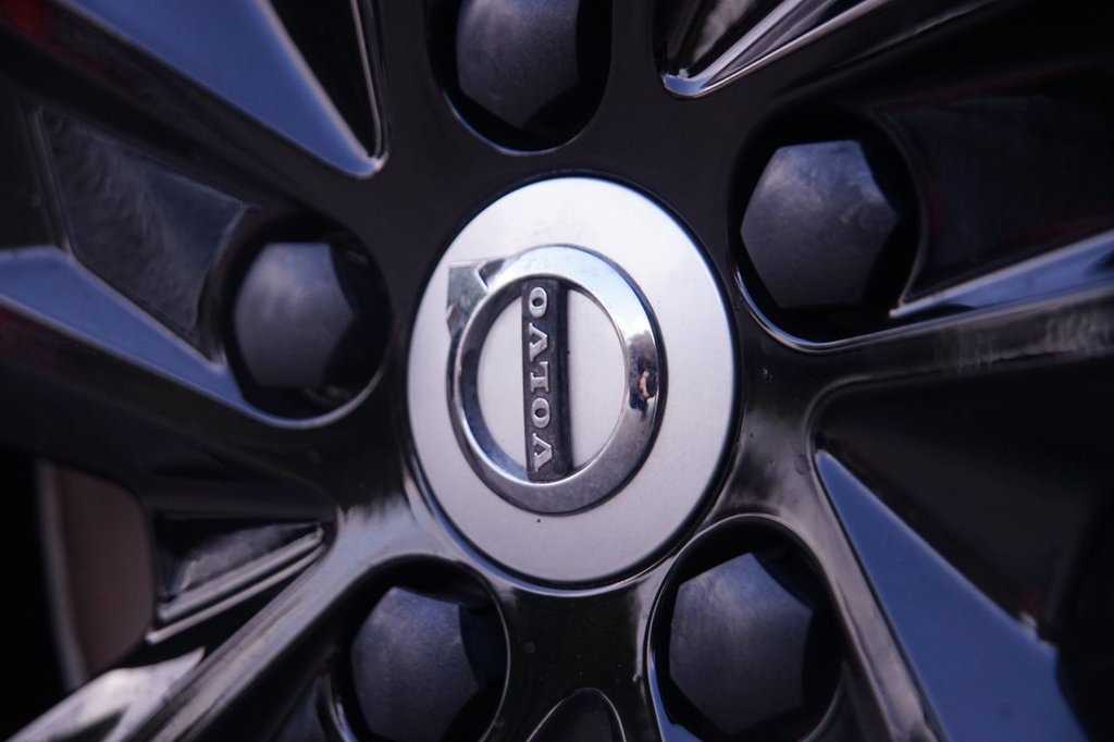 Used Volvo V60 2021 for sale - 77319464: Photo 36