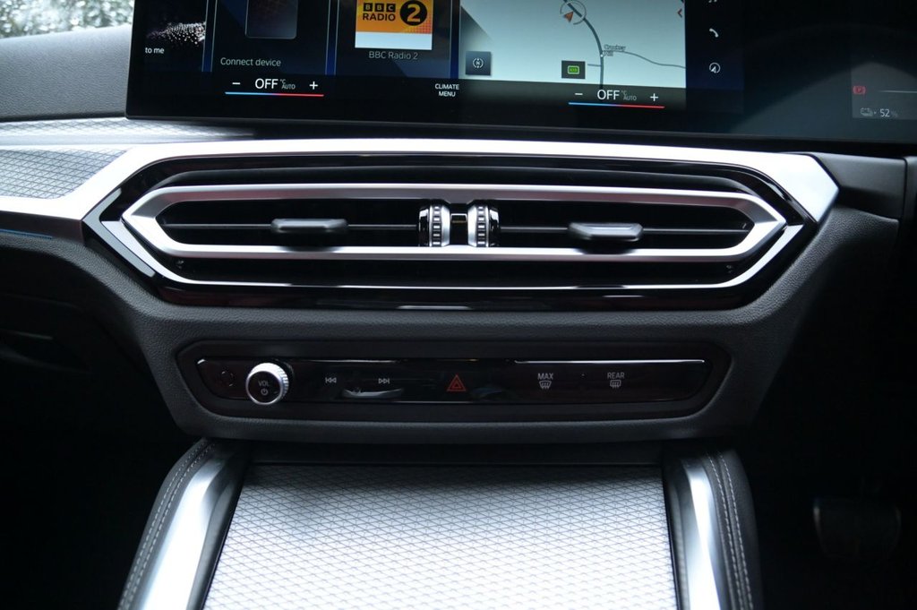 Used BMW i4 2022 for sale - 76582782: Photo 21