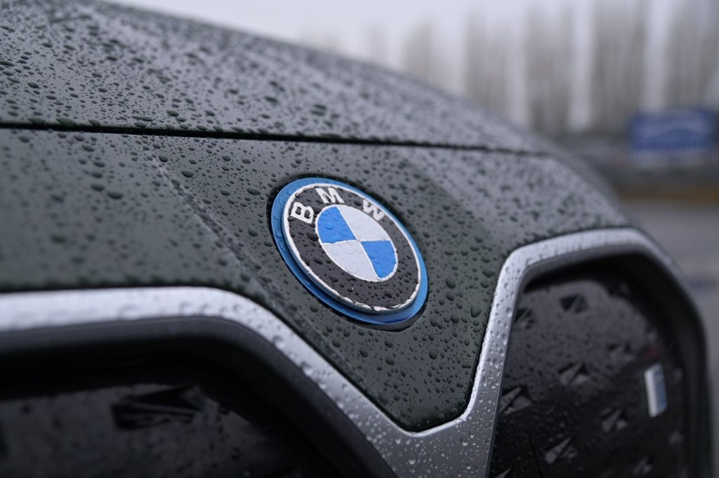 Used BMW i4 2022 for sale - 76582782: Photo 37