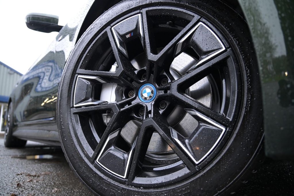 Used BMW i4 2022 for sale - 76582782: Photo 44