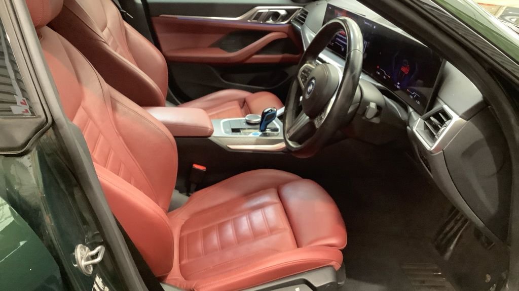 Used BMW i4 2022 for sale - 76582782: Photo 5