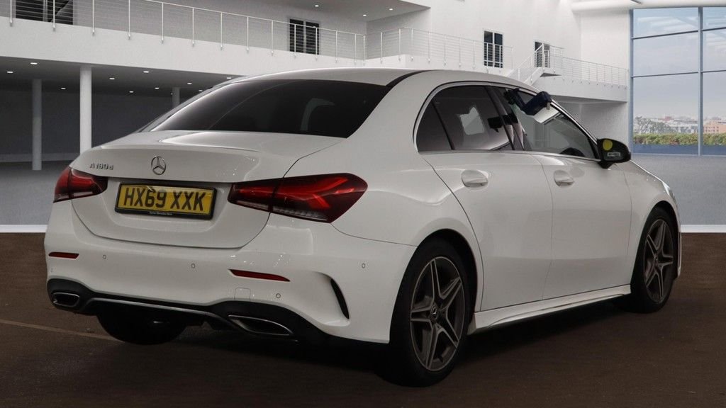 Used Mercedes-Benz A-Class 2019 for sale - 75998950: Photo 2