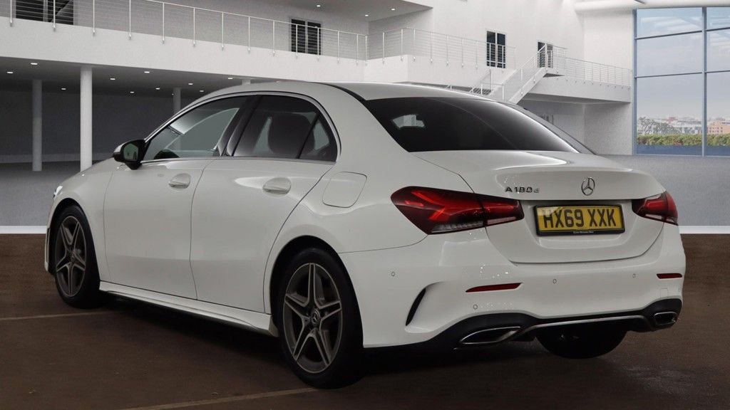 Used Mercedes-Benz A-Class 2019 for sale - 75998950: Photo 3