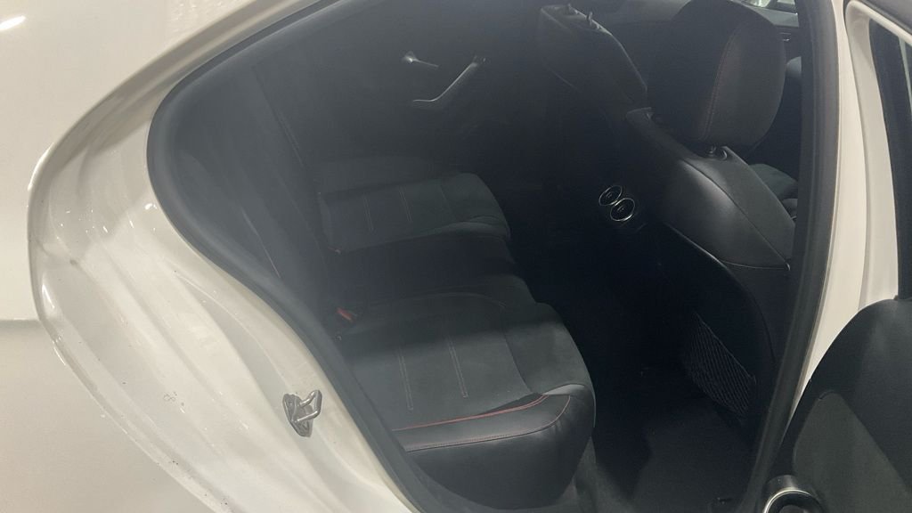 Used Mercedes-Benz A-Class 2019 for sale - 75998950: Photo 6