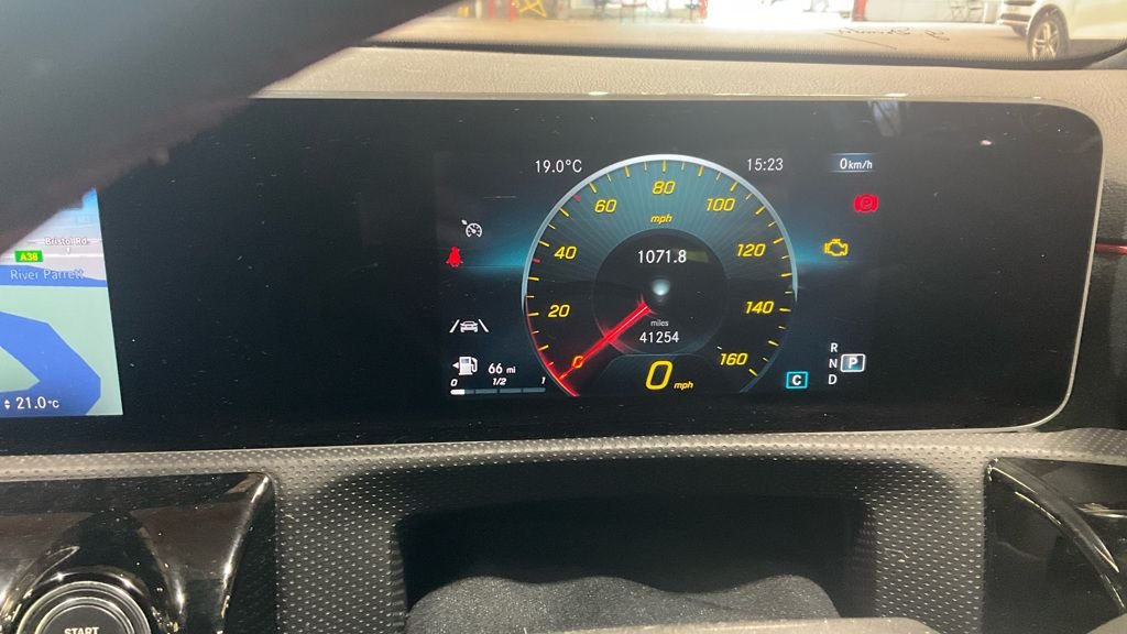 Used Mercedes-Benz A-Class 2019 for sale - 75998950: Photo 7