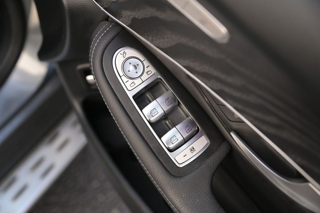 Used Mercedes-Benz GLC 2021 for sale - 76617674: Photo 26