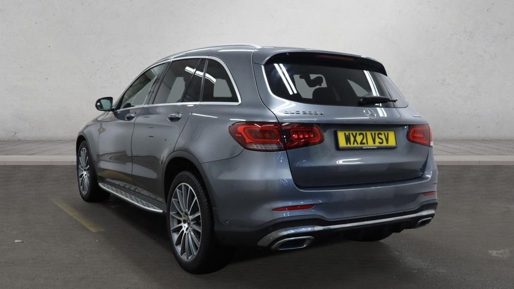 Used Mercedes-Benz GLC 2021 for sale - 76617674: Photo 3