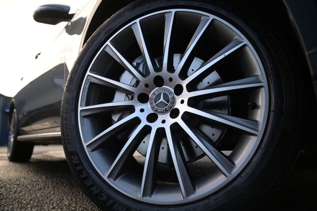 Used Mercedes-Benz GLC 2021 for sale - 76617674: Photo 40