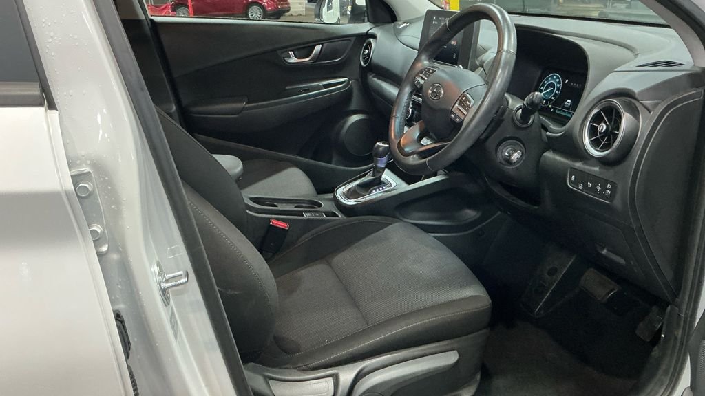 Used Hyundai KONA 2022 for sale - 76604998: Photo 7