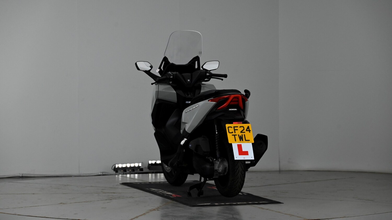 Honda Forza 125