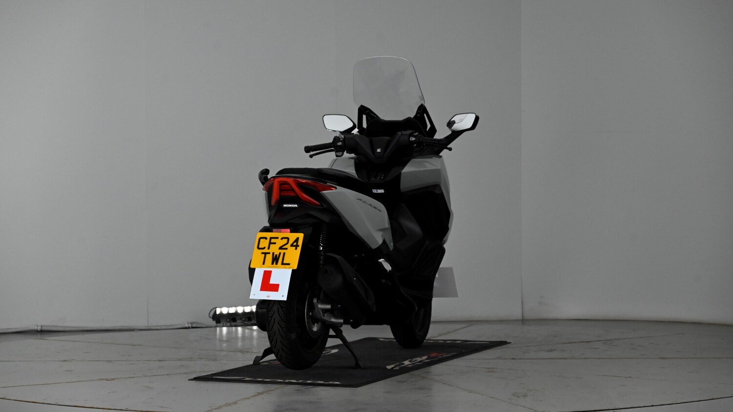 Honda Forza 125