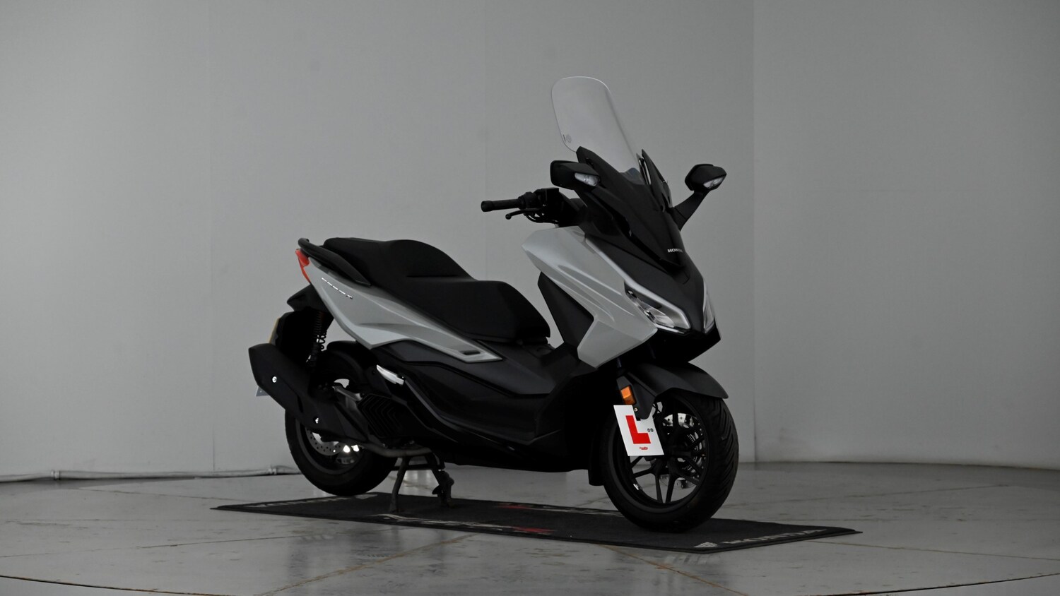 Honda Forza 125