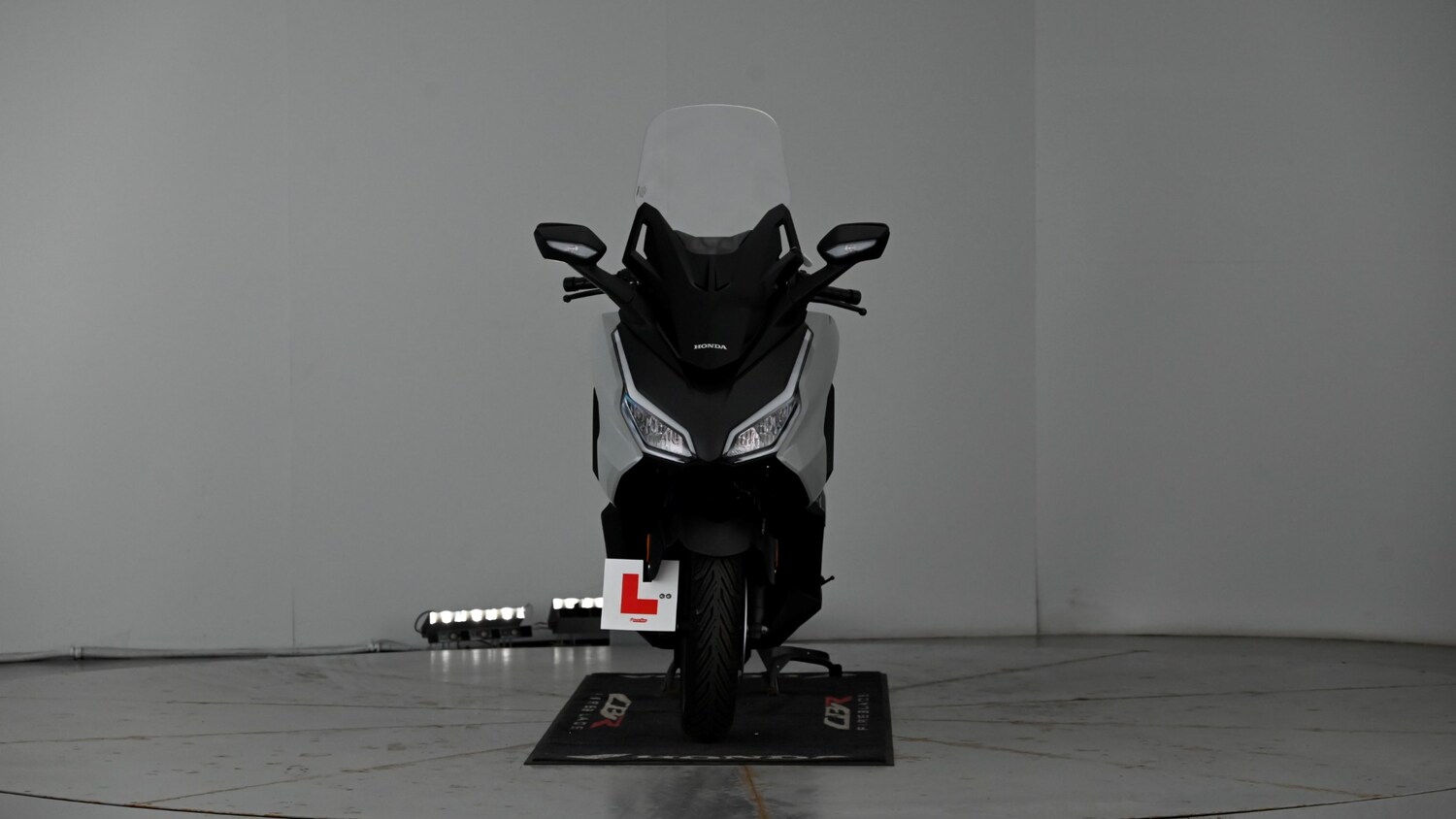 Honda Forza 125