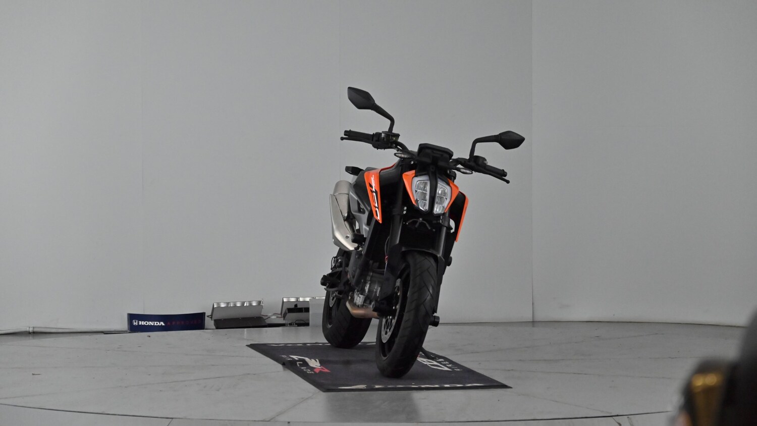 KTM 790 Duke