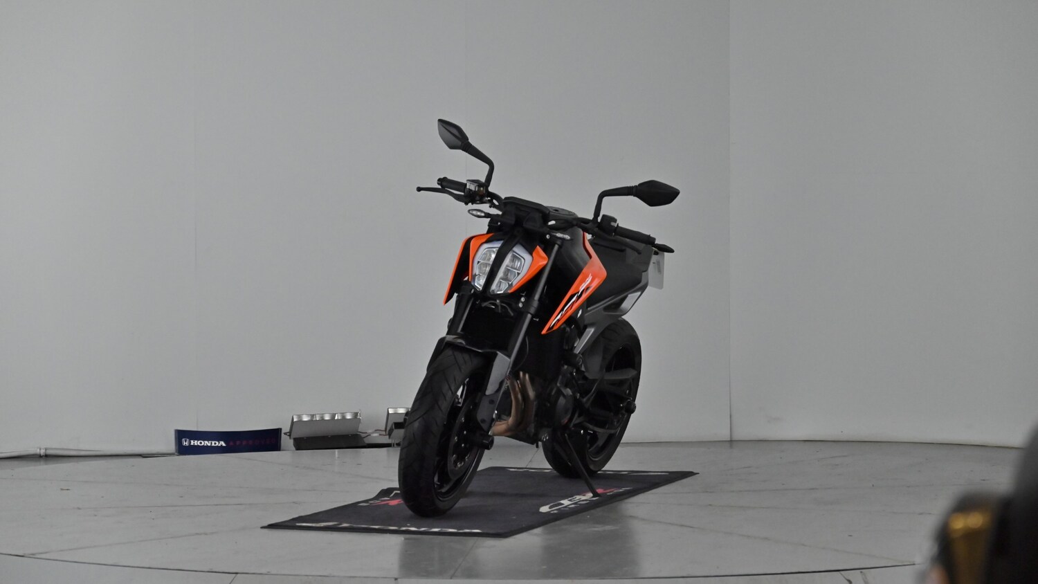 KTM 790 Duke
