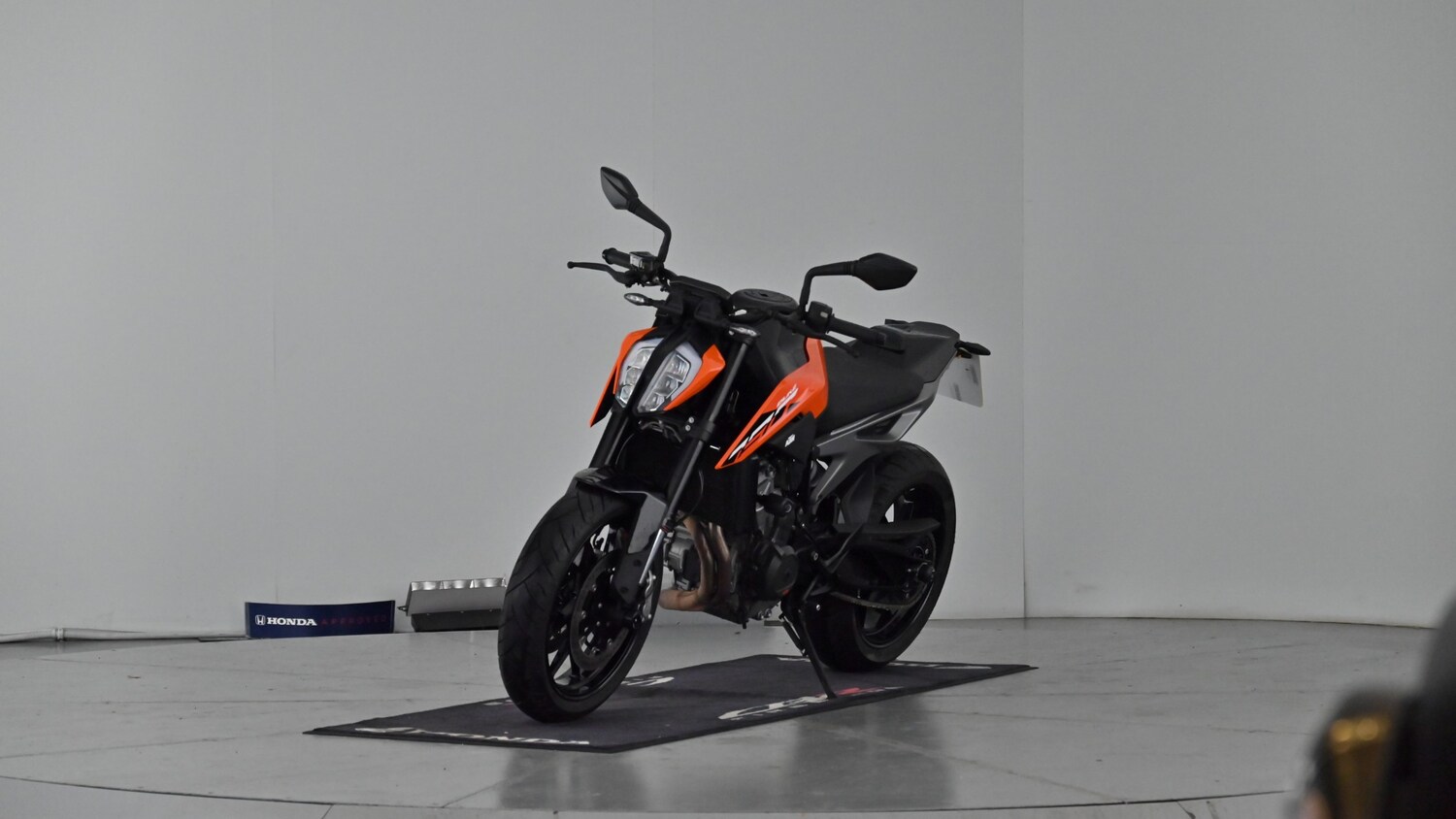 KTM 790 Duke