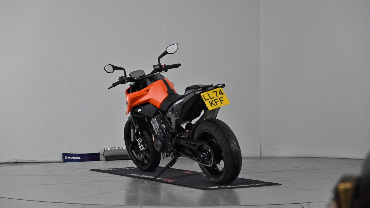 KTM 790 Duke